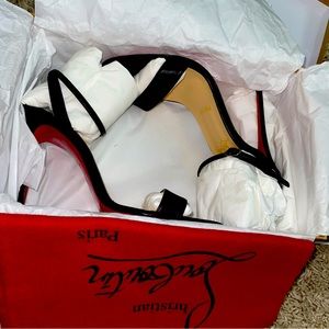 Christian Louboutin Loubigirl
